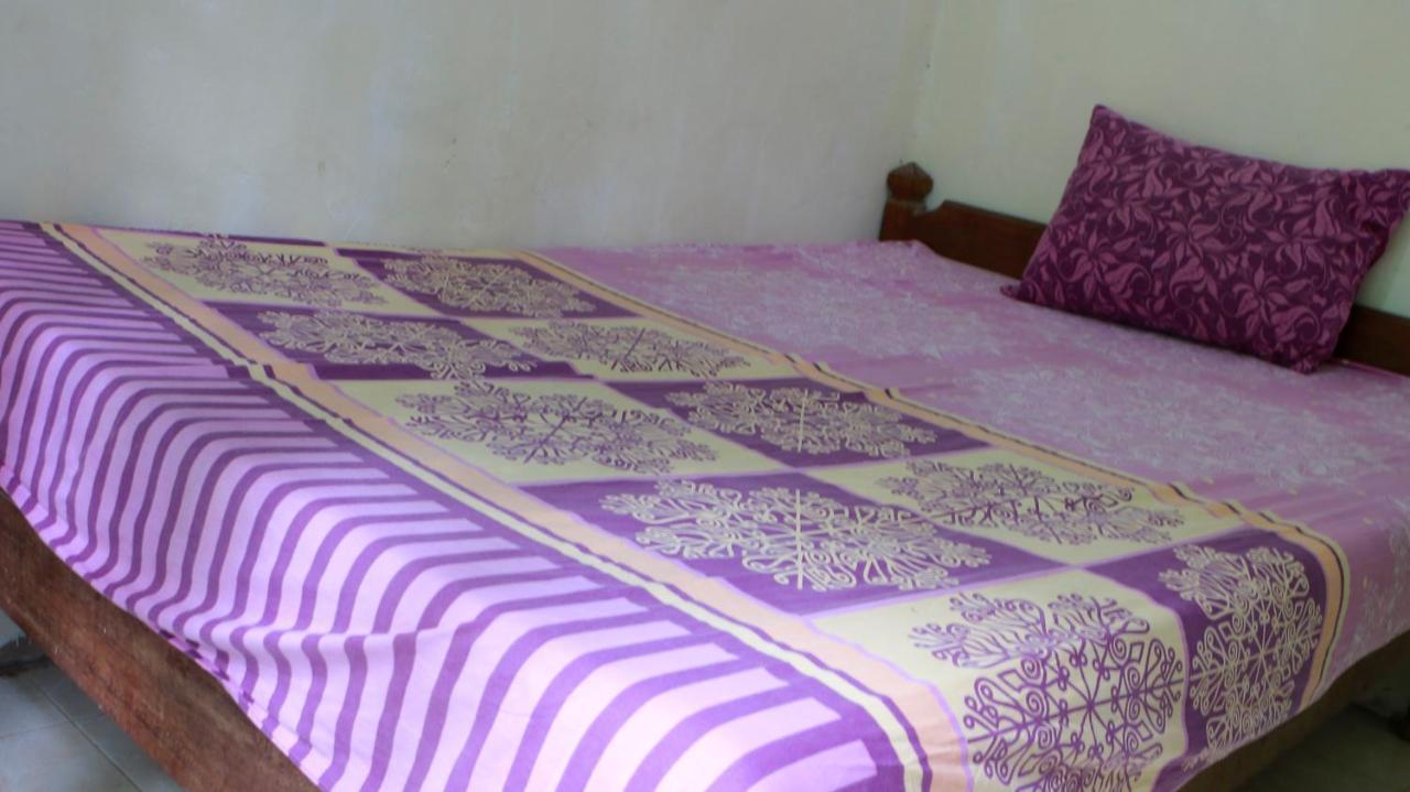 Gerbang Banyu Langit Cottage バントル エクステリア 写真