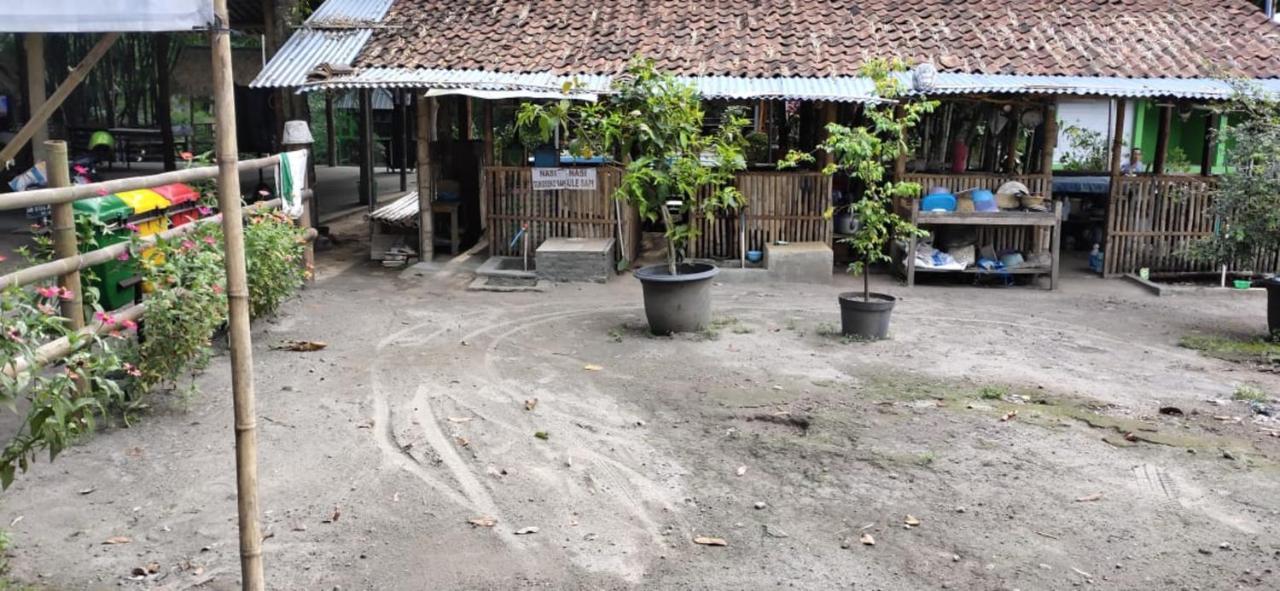 Gerbang Banyu Langit Cottage バントル エクステリア 写真